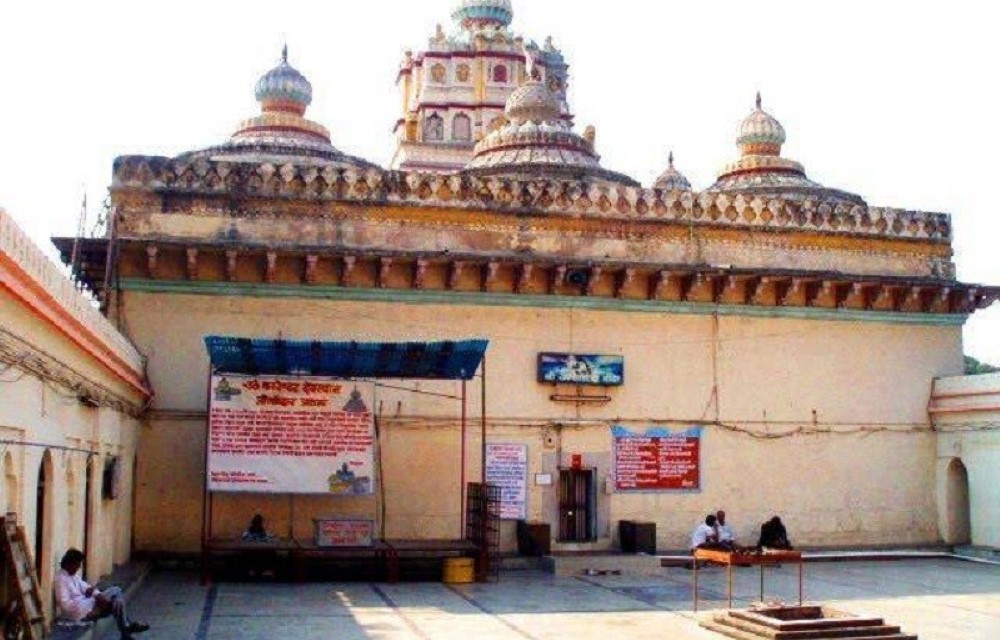 Hanuwantiya Tent City at Kedareshwar Temple