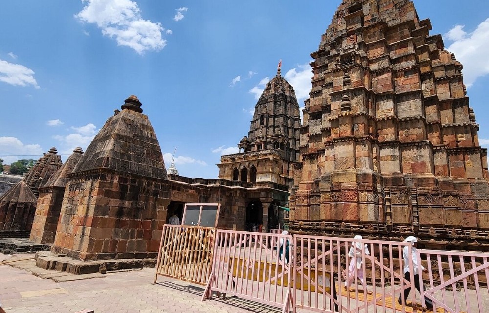 Hanuwantiya Tent City at Mamleshwar Temple 